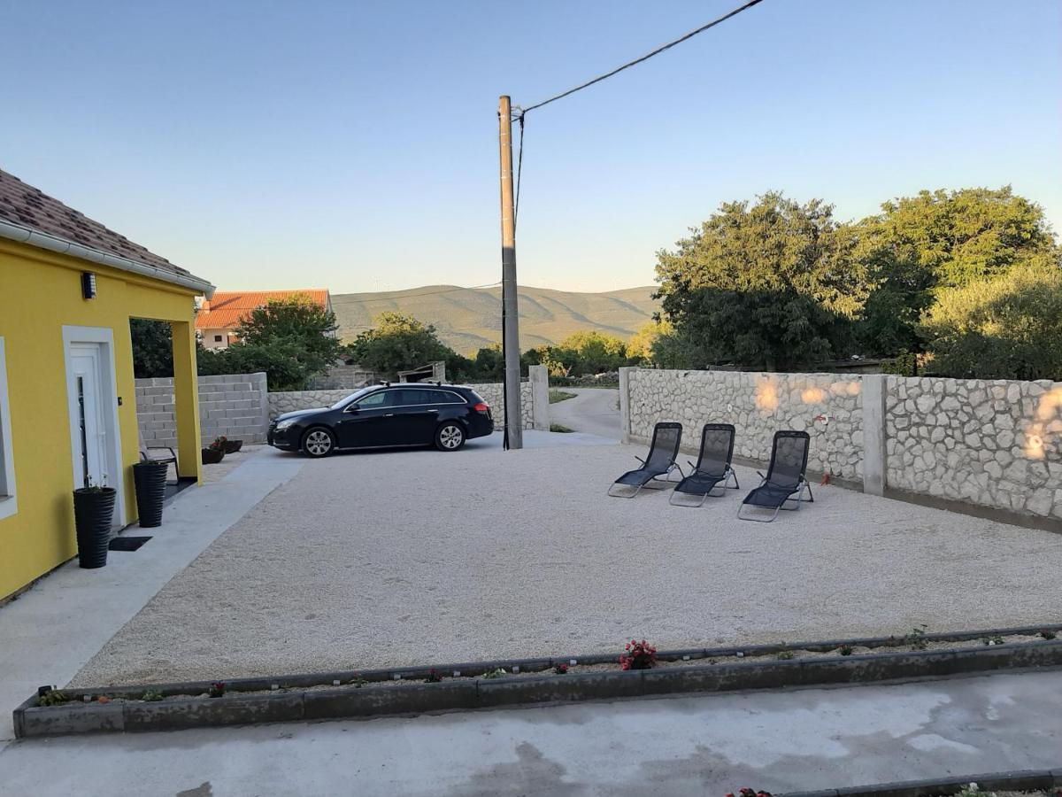 Pridraga Ferienhaus Karlo מראה חיצוני תמונה
