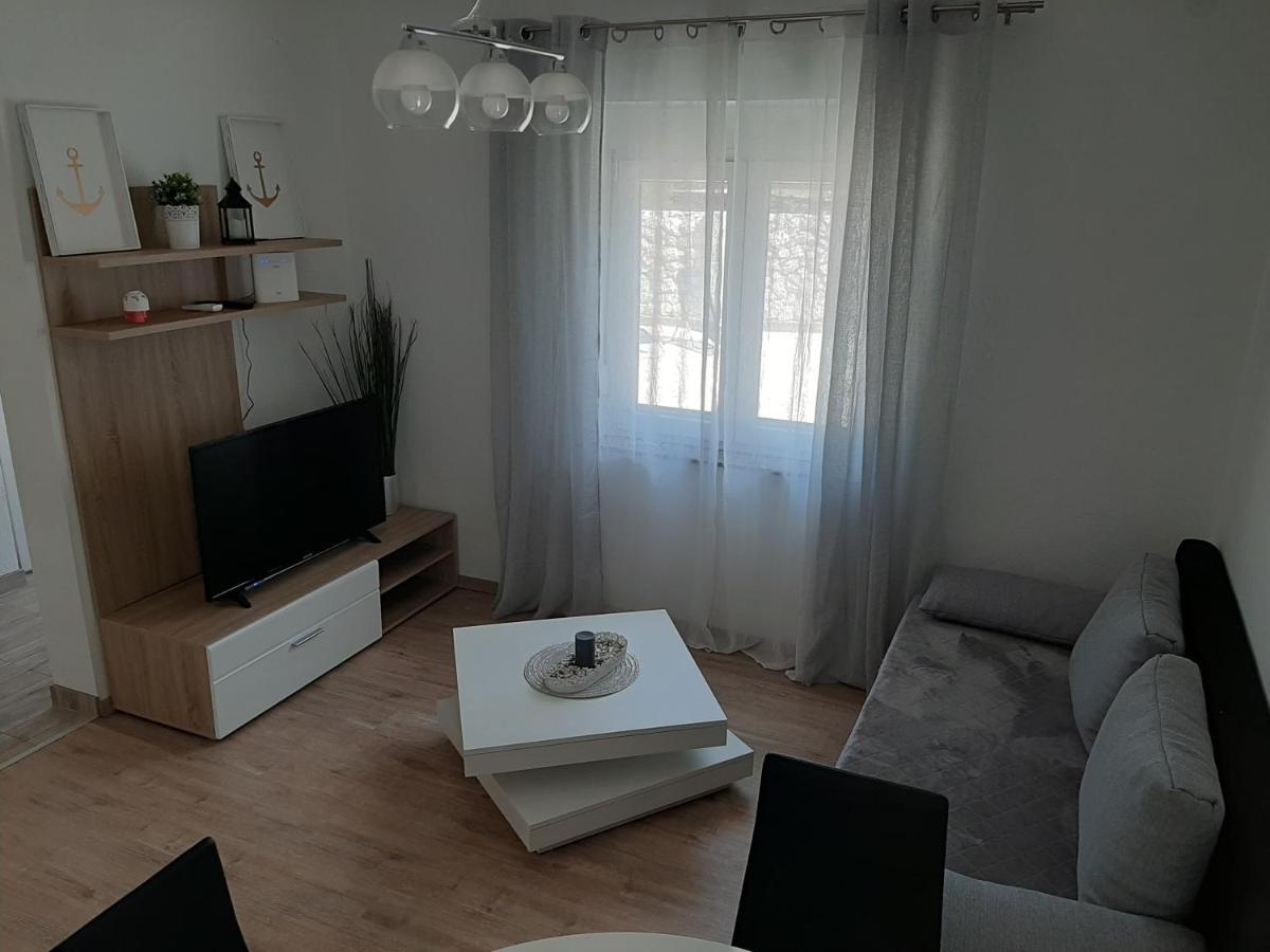 Pridraga Ferienhaus Karlo מראה חיצוני תמונה